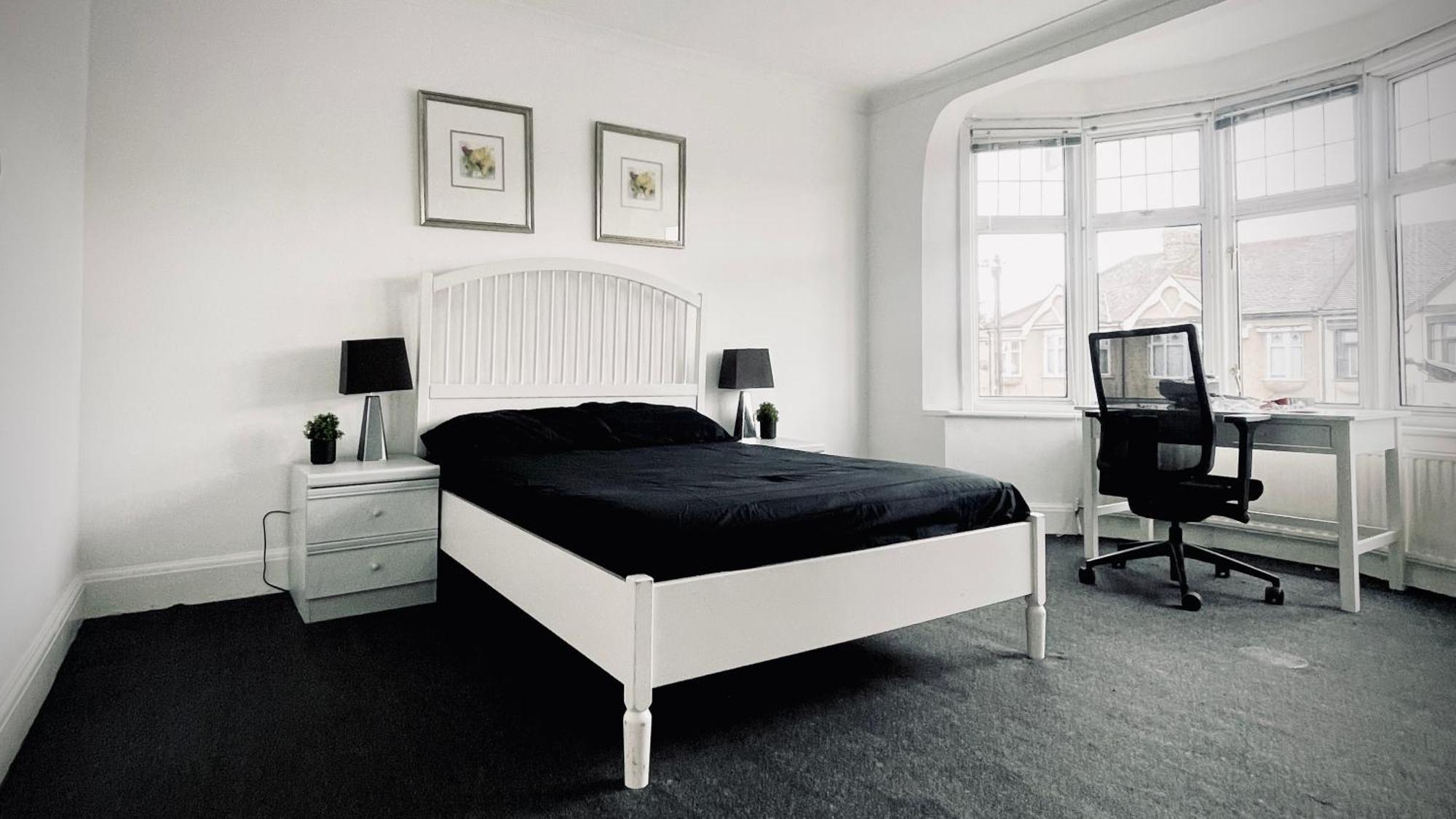 Cozy Private Rooms In Homestay Ilford Eksteriør bilde